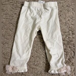 Nannette Baby White Leggings with Pink Tulle Bow and Ruffle Detail - 6-9 months